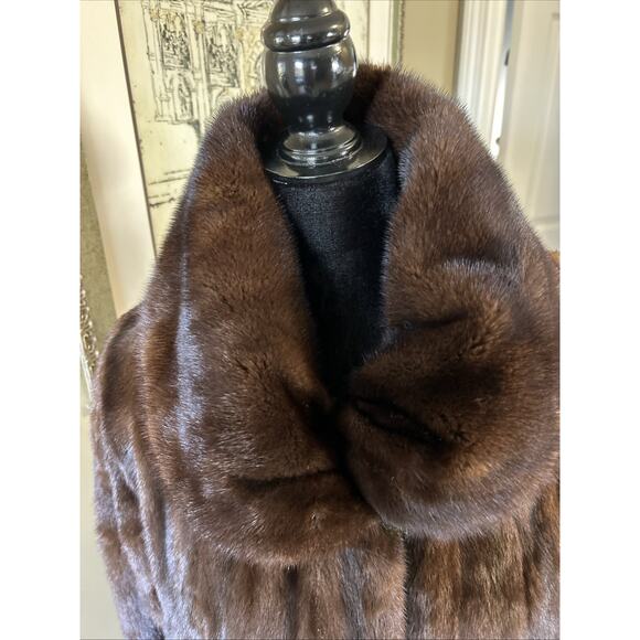 Mink Fur Coat Size L/XL dark brown cuffs ,wide collar print lining euc SEE MEASU - Picture 2 of 16